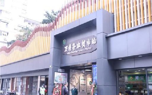 禄劝装招牌时，需要注意什么？